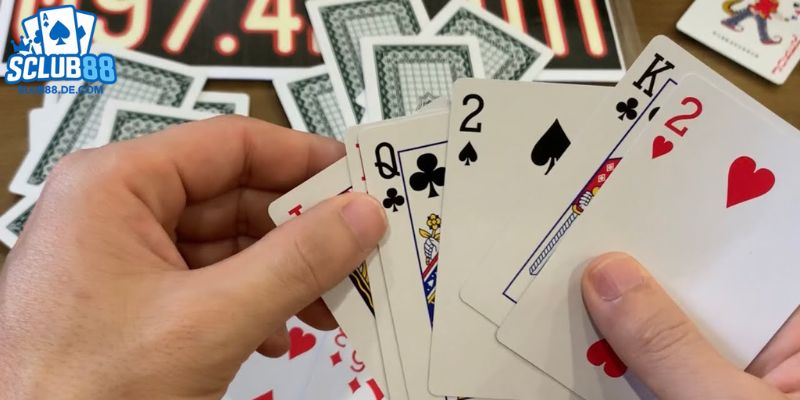 Tình huống chặn bài trong Sâm Lốc